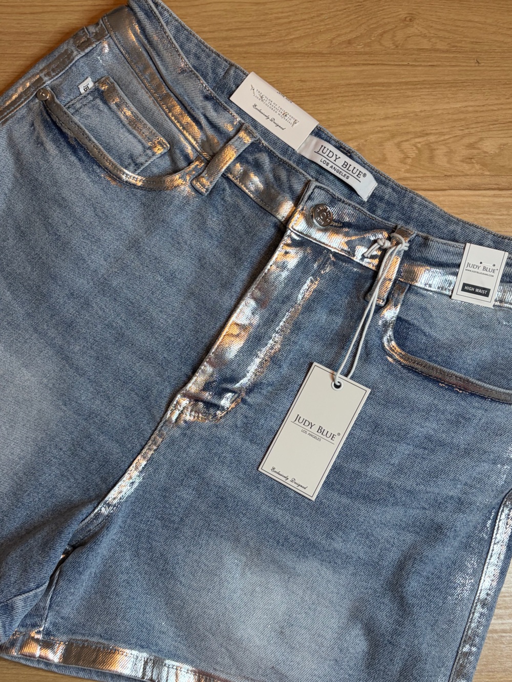 Judy Blue BNWT High Waist Slim Shorts Metallic Foil Detail Lt Wash XL JB150387LT